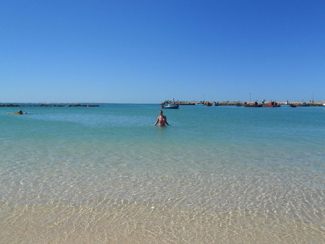 Enjoying the Indian Ocean at Struisbaai