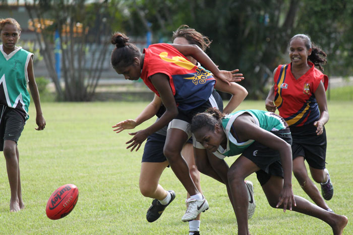 GIRLS FOOTBALL KOR V ST JOHNS 022