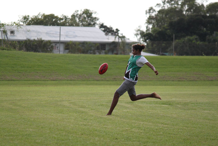 GIRLS FOOTBALL KOR V ST JOHNS 048