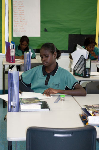 IE Students with laptops 11