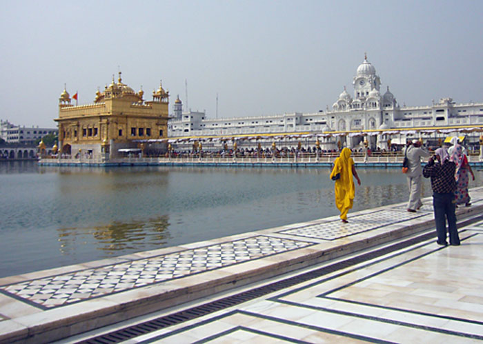 phillipa Hunt_India_2008