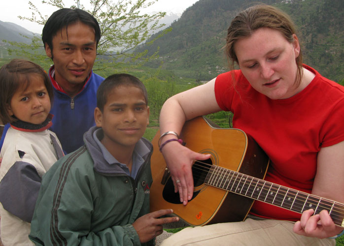 phillipa Hunt_India_2008_100