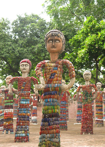 phillipa Hunt_India_2008_23