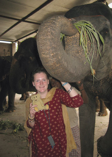 phillipa Hunt_India_2008_31a