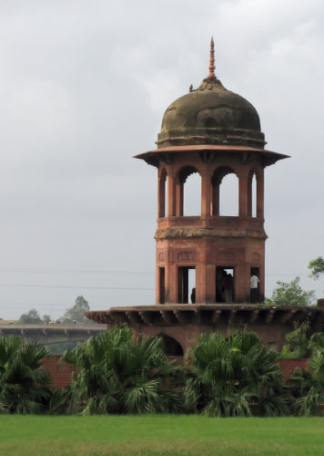 phillipa Hunt_India_2008_50