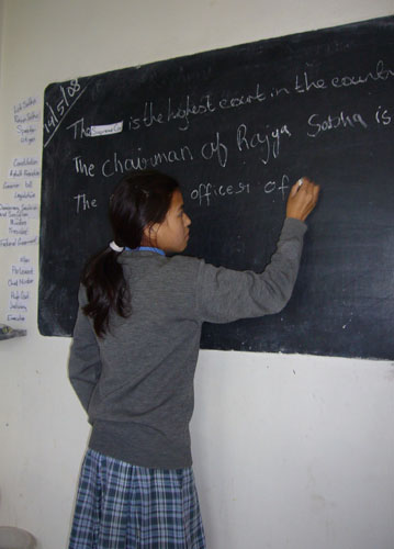 phillipa Hunt_India_2008_78
