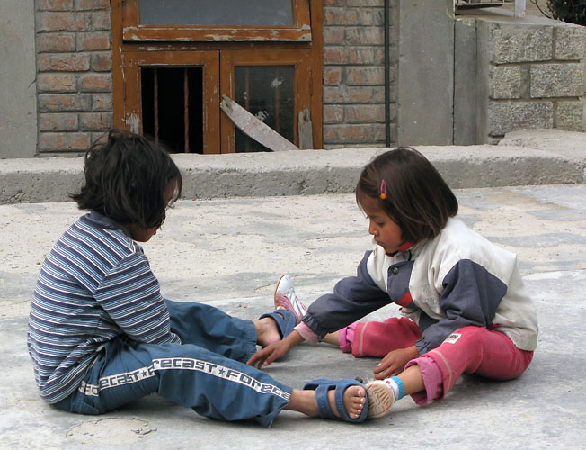 phillipa Hunt_India_2008_99