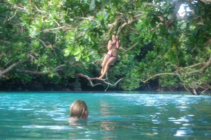 ClareDeal_Vanuatu_2009_44