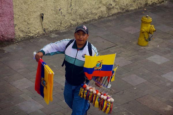 090-cuenca-town